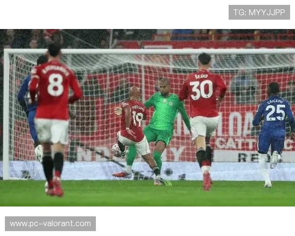 韦伯点评桑切斯染红事件:亮鞋钉动作鲁莽红牌判罚正确 韦伯点评桑切斯染红事件:亮鞋钉动作鲁莽红牌判罚正确